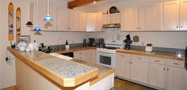 Ten Mile Suites