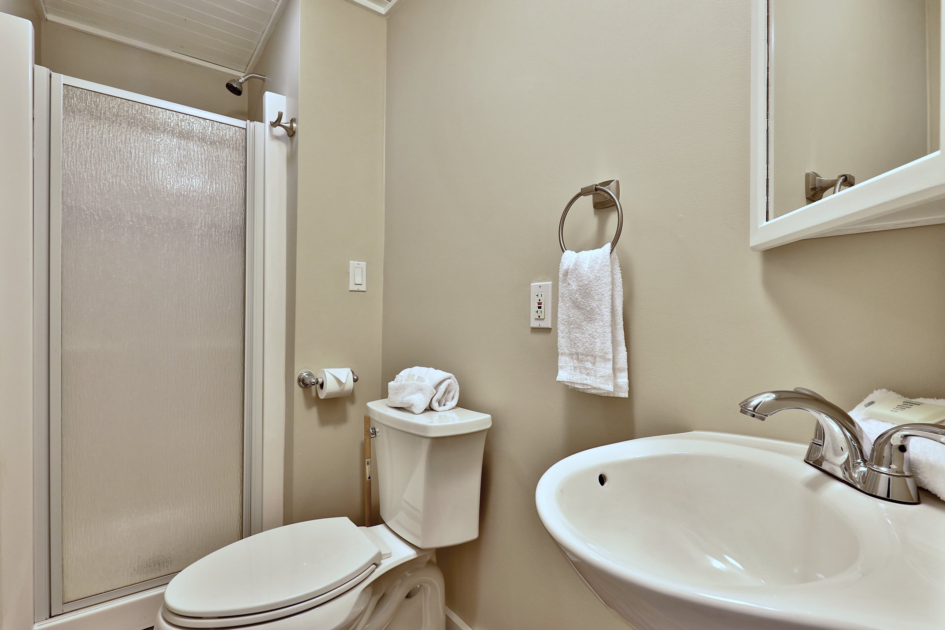 Full bathroom with shower only.