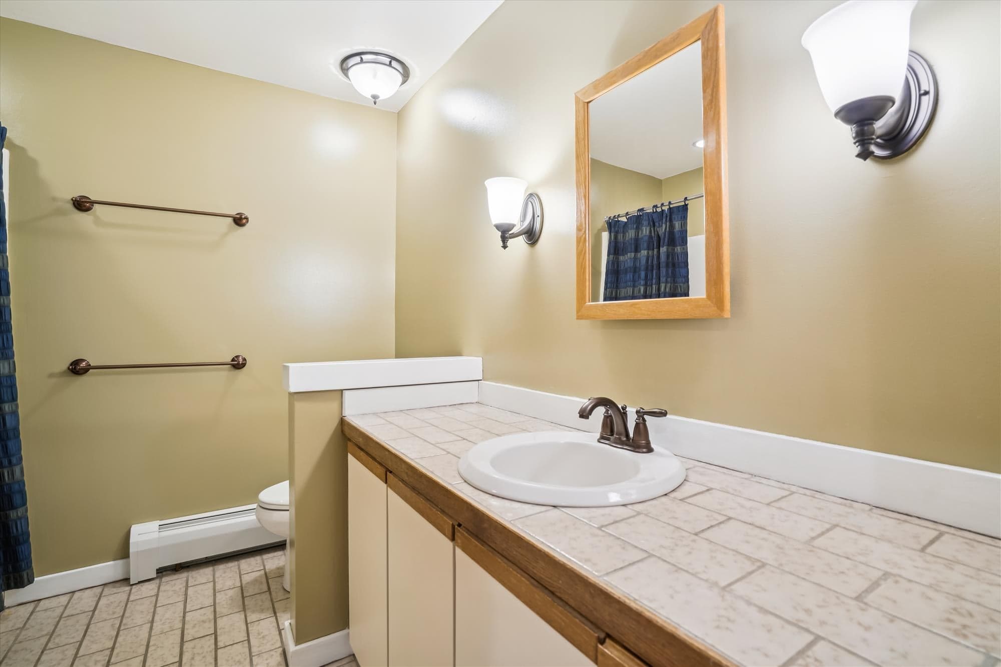 Full bathroom