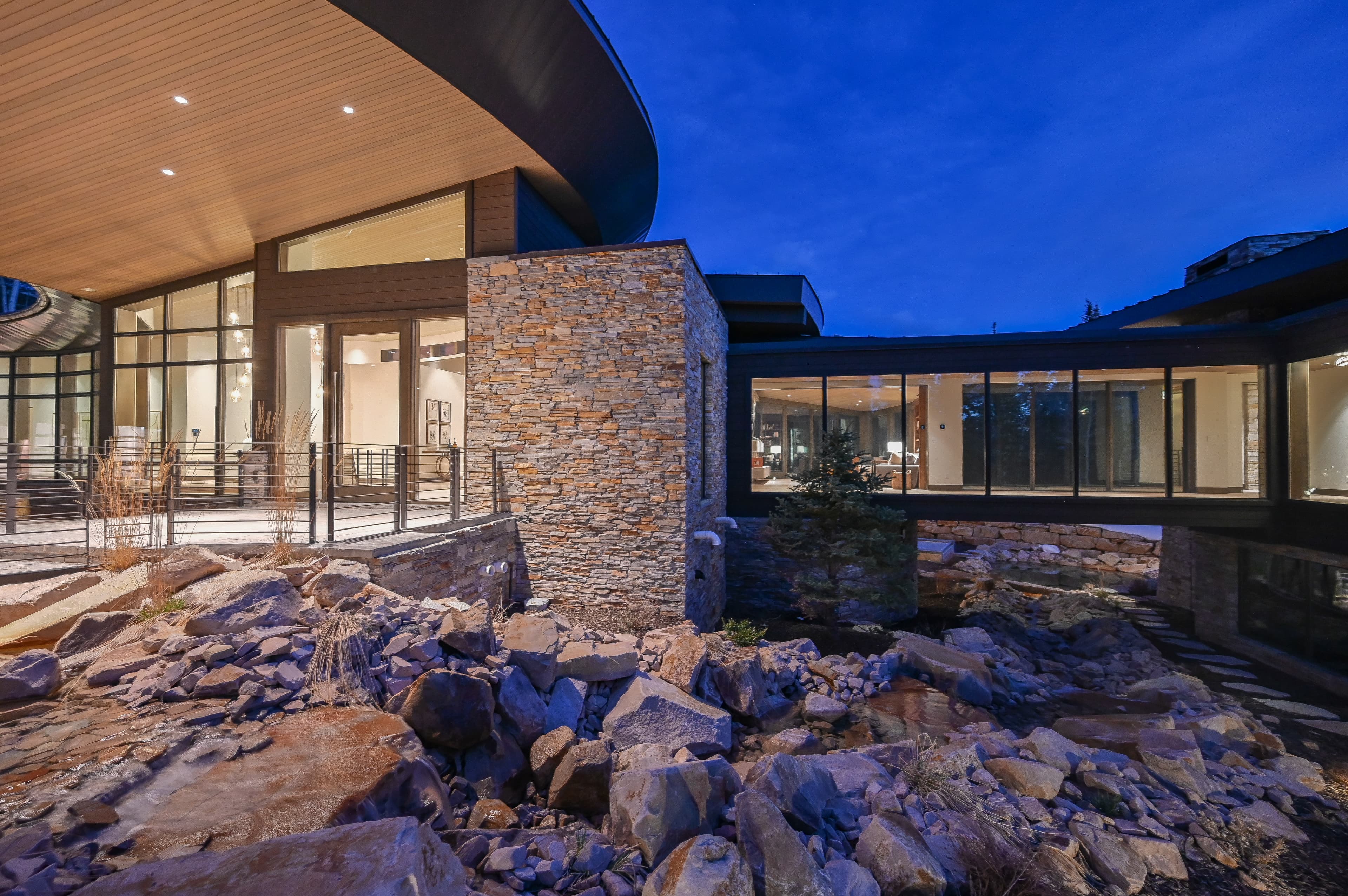 A patio with a view of the night sky.