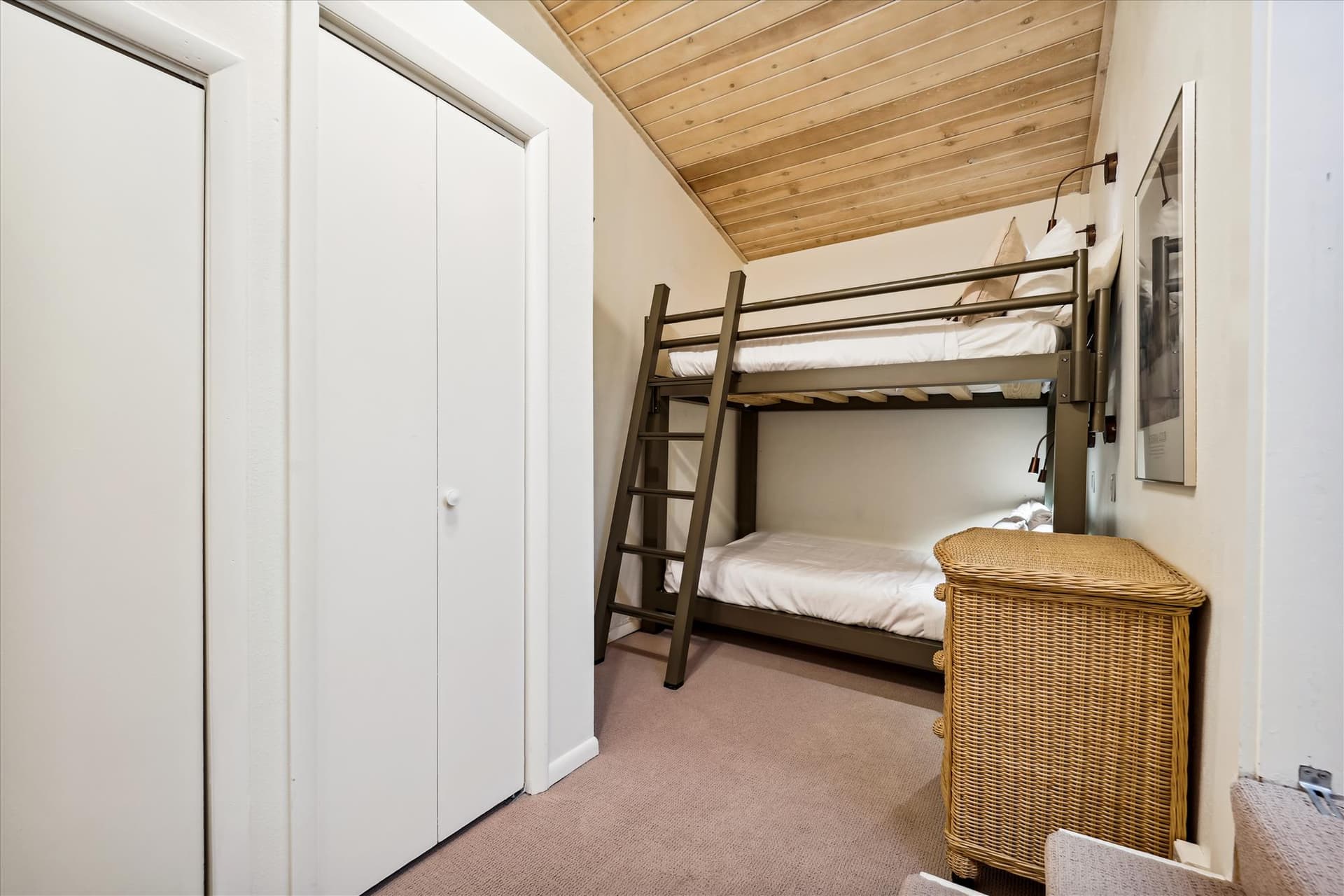 Bedroom, Snowflake Lookout, Breckenridge Vacation Rental