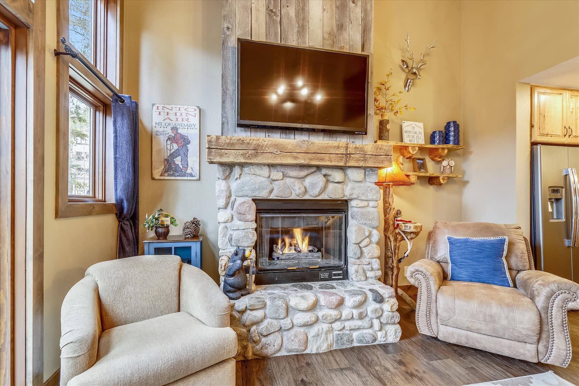 Living Room, Village Point 109, Breckenridge Vacation Rental