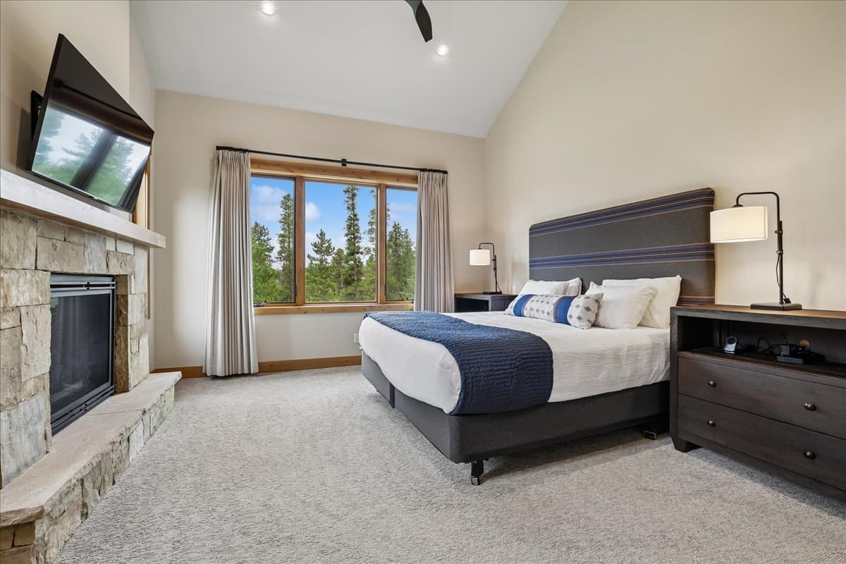 Bedroom - Alpine Exhale - Breckenridge Vacation Rental