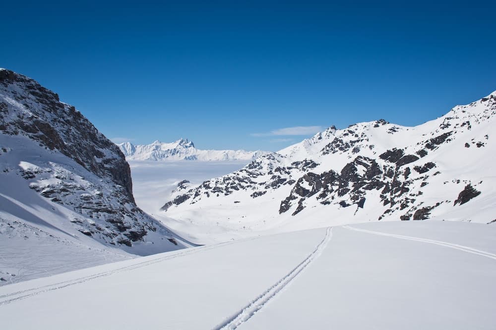 Skiing