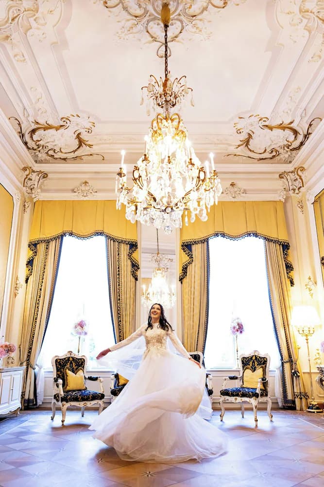 Banquet hall