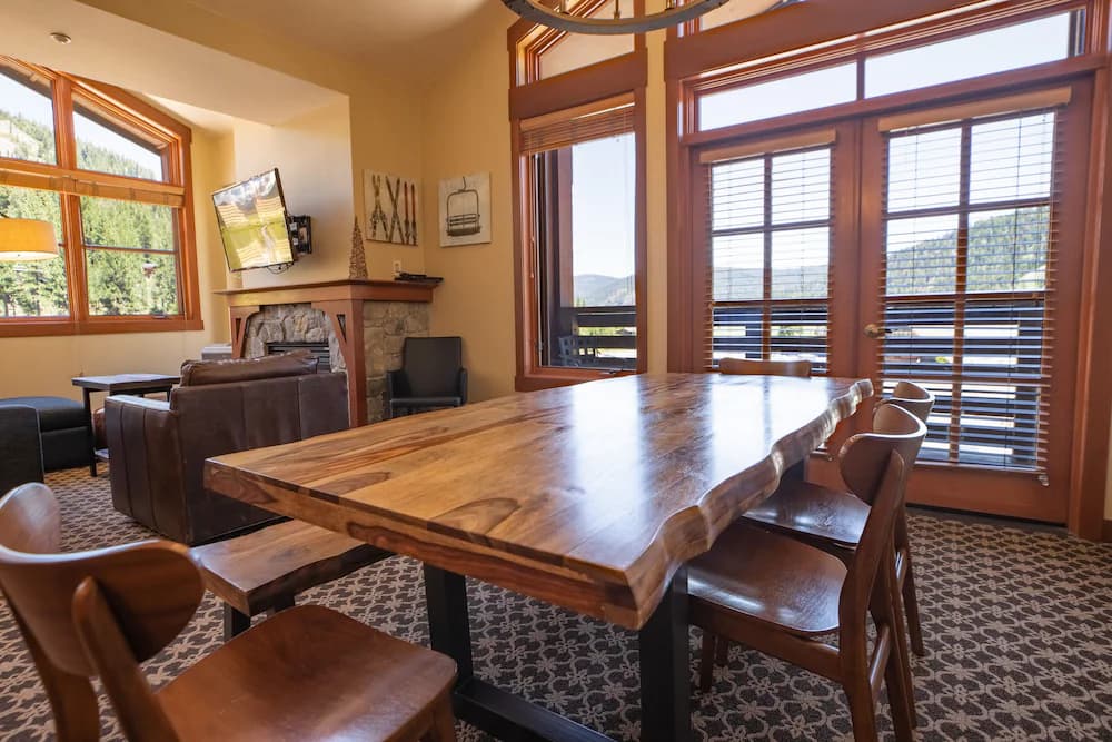 In-room dining
