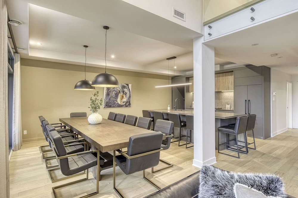 In-room dining