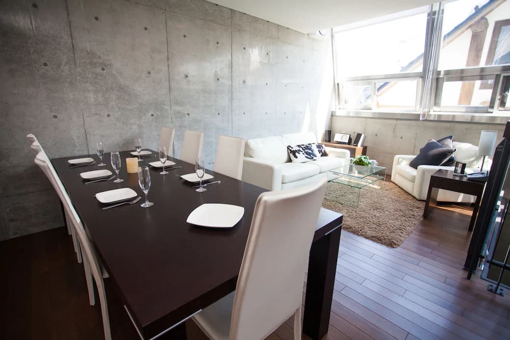 In-room dining