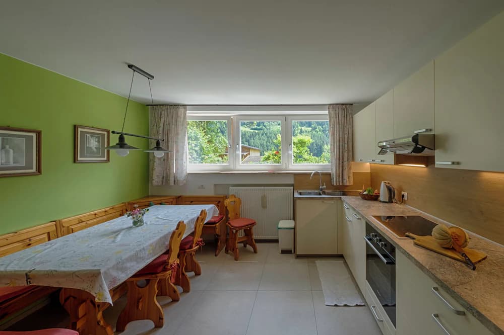 In-room dining