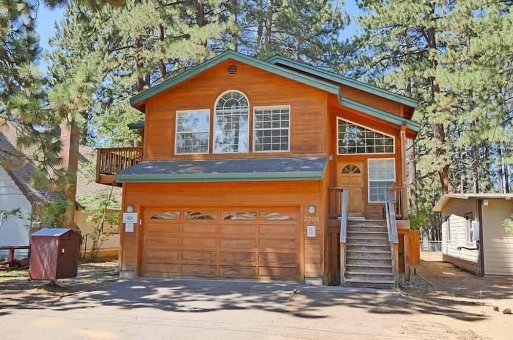 Primary image