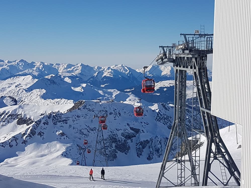 Skiing