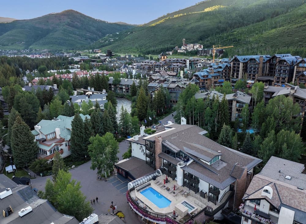 Rooftop pool
