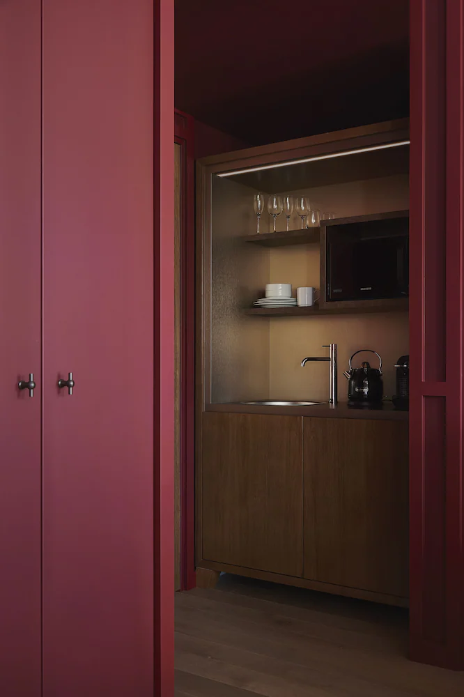 Private kitchenette