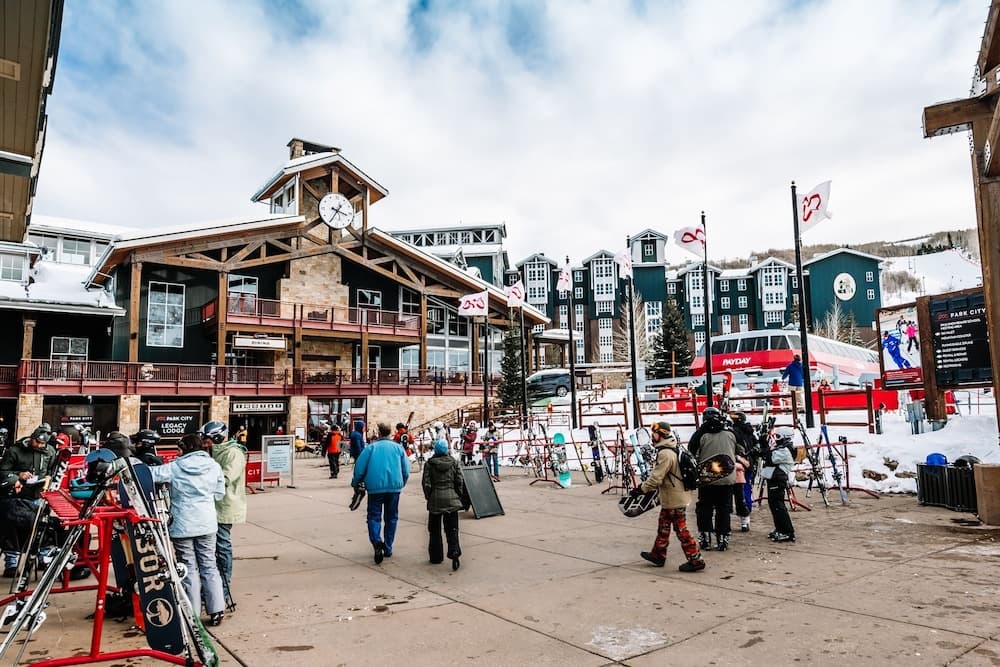 Snow and ski sports