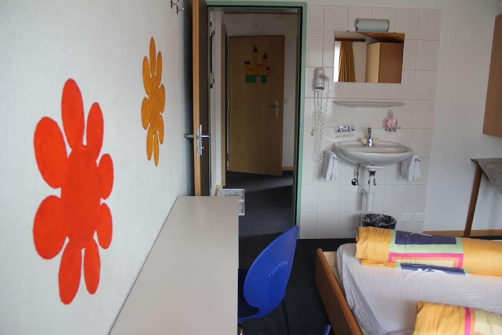 Children's theme room