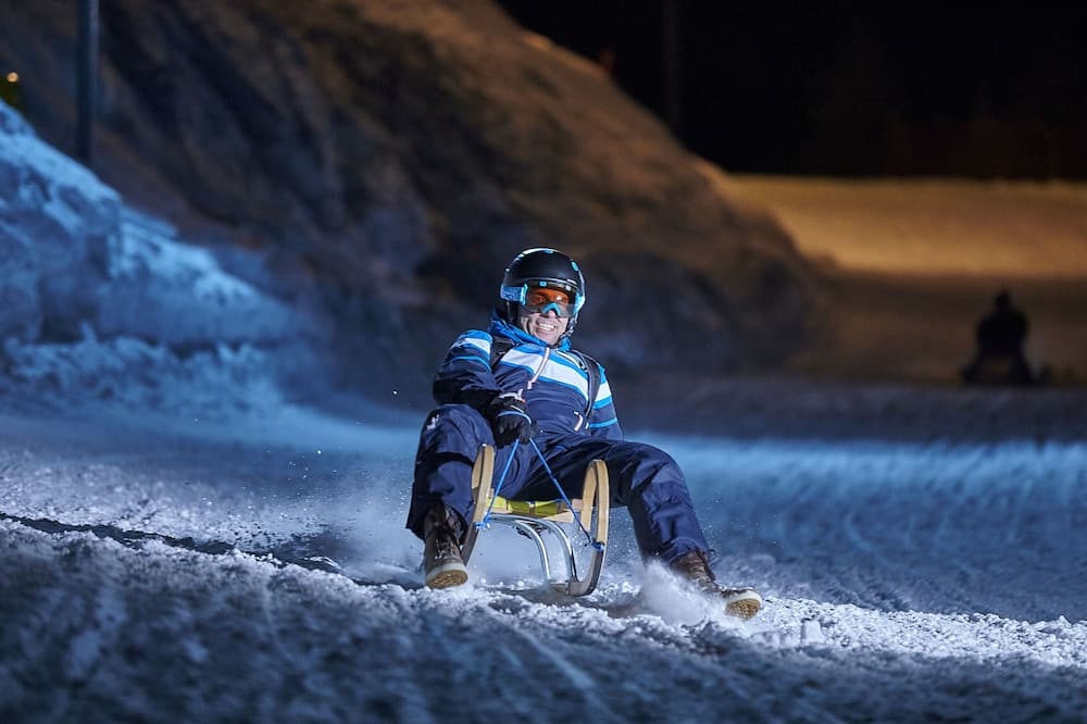 Snow and ski sports