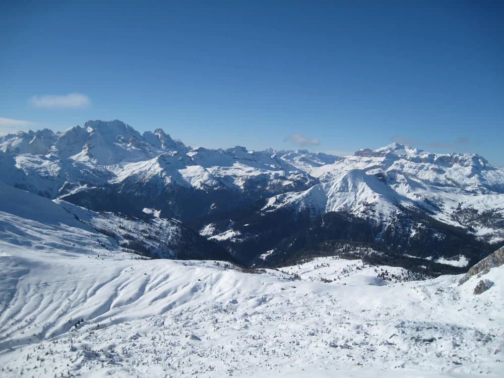 Snow and ski sports